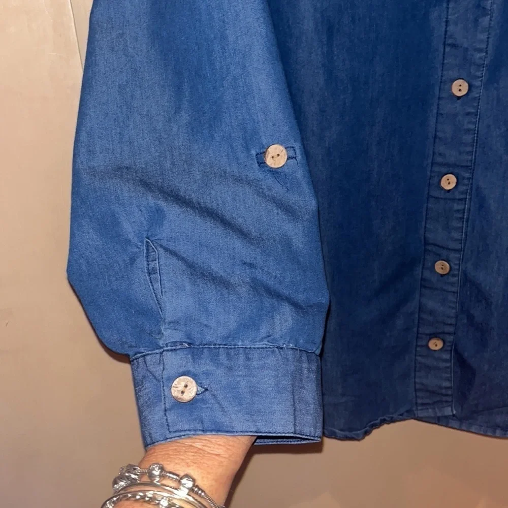 CZ Collection Denim wood button down top / jacket size 2 X